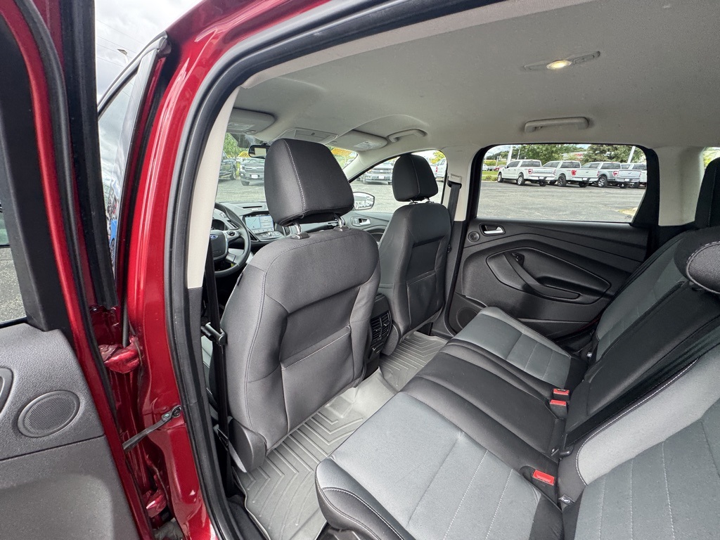 2016 Ford Escape SE photo 13