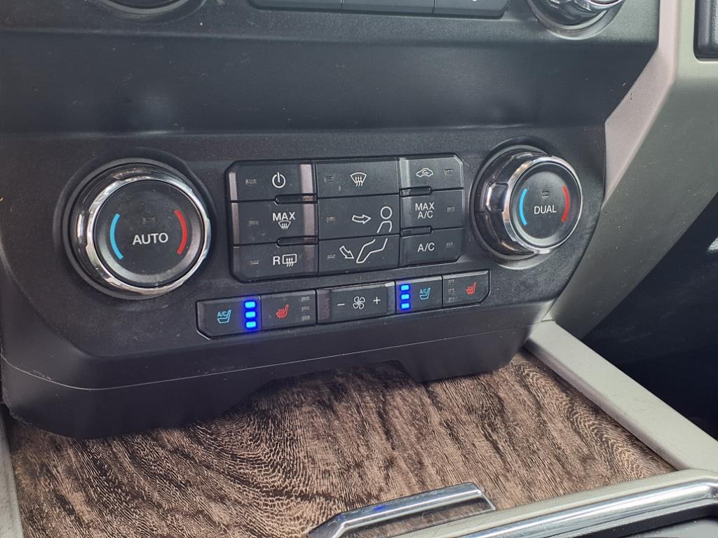 2019 Ford F-250 Lariat photo 8