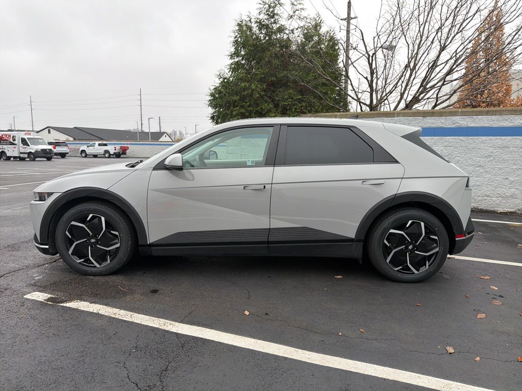 Used 2024 Hyundai IONIQ 5 SEL with VIN KM8KNDDF2RU271742 for sale in Indianapolis, IN