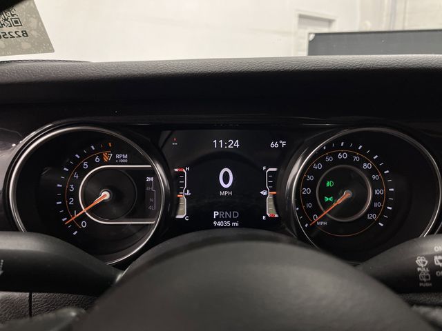 2020 Jeep Wrangler Unlimited Sport Altitude photo 14