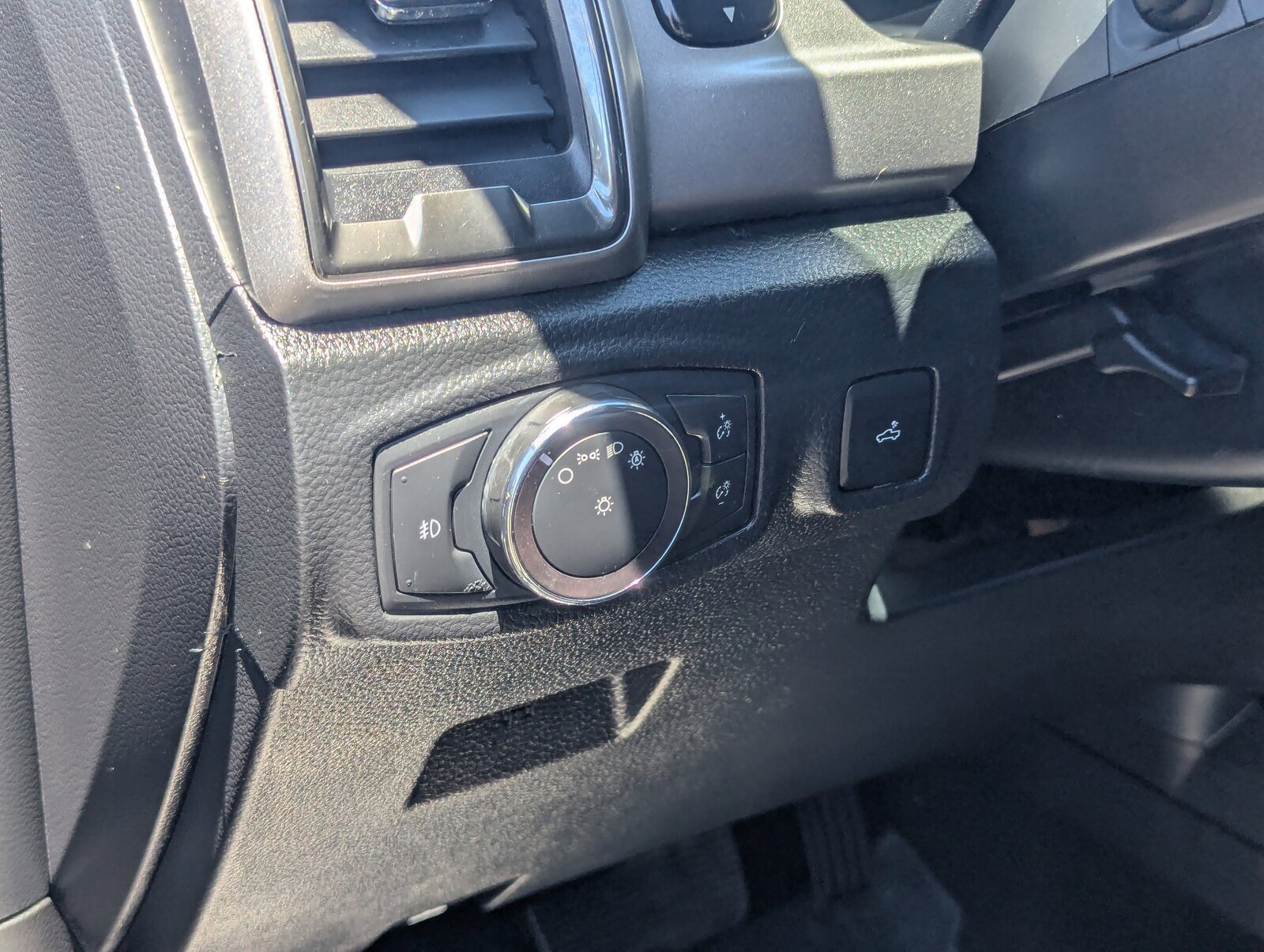 2019 Ford Ranger XLT photo 20