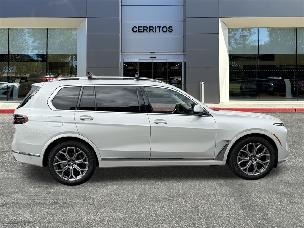 2023 Bmw X7 xDrive40i photo 3