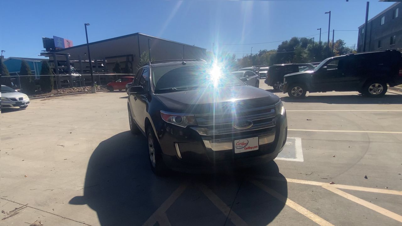 2014 Ford Edge SEL photo 2