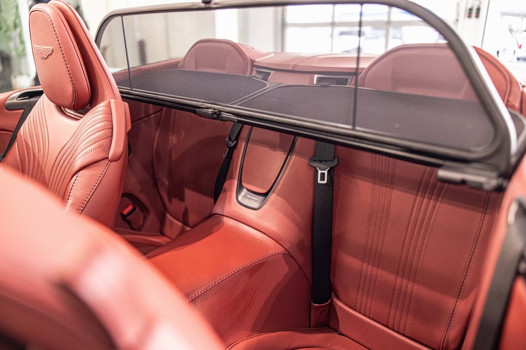 2022 ASTON MARTIN DB11 - Image 22