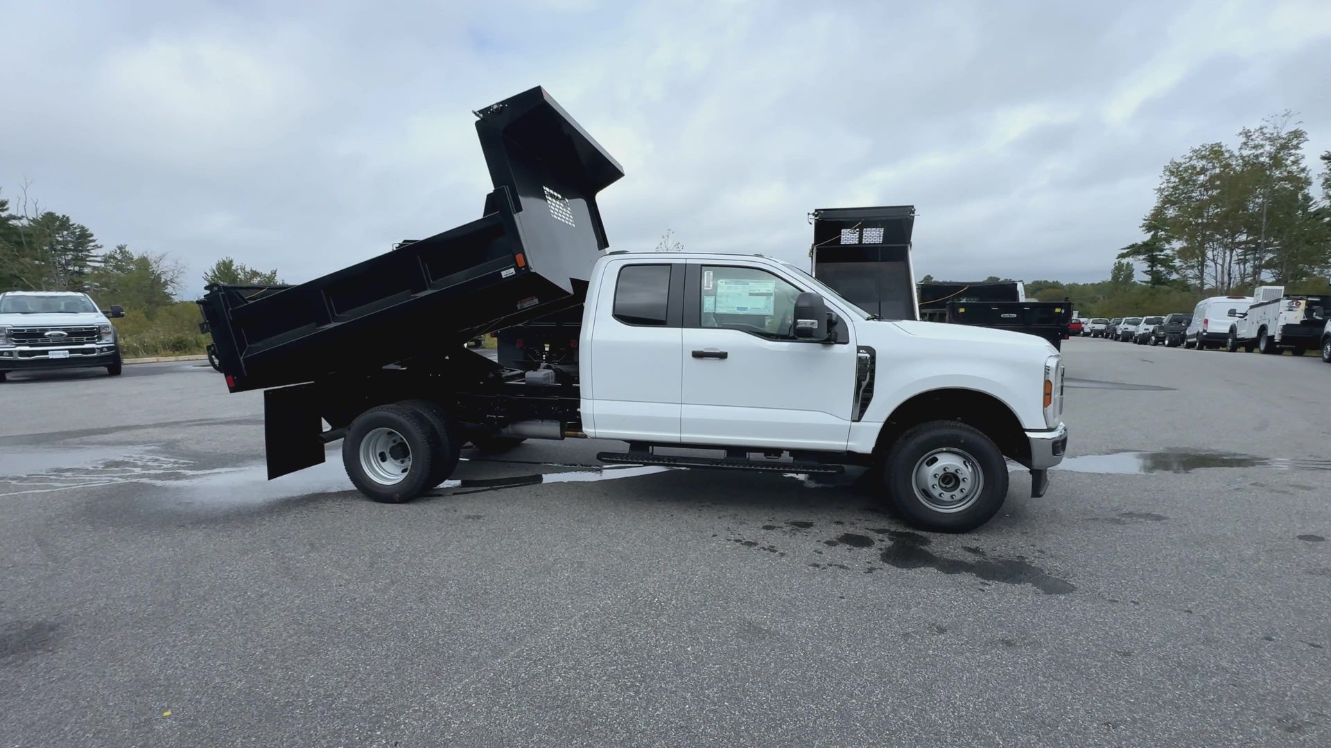 2026 Ford F-350 XL photo 14