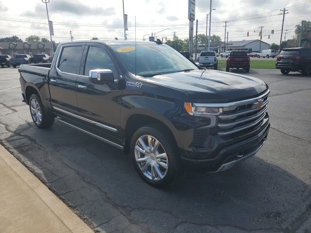 2023 Chevrolet Silverado 1500 High Country photo 7