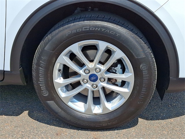 2022 Ford Escape SE photo 6