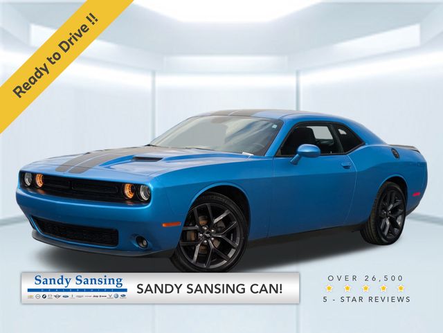 2019 Dodge Challenger SXT's photo