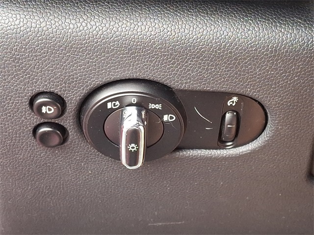 2015 Mini Cooper 4 Door Hardtop S photo 24