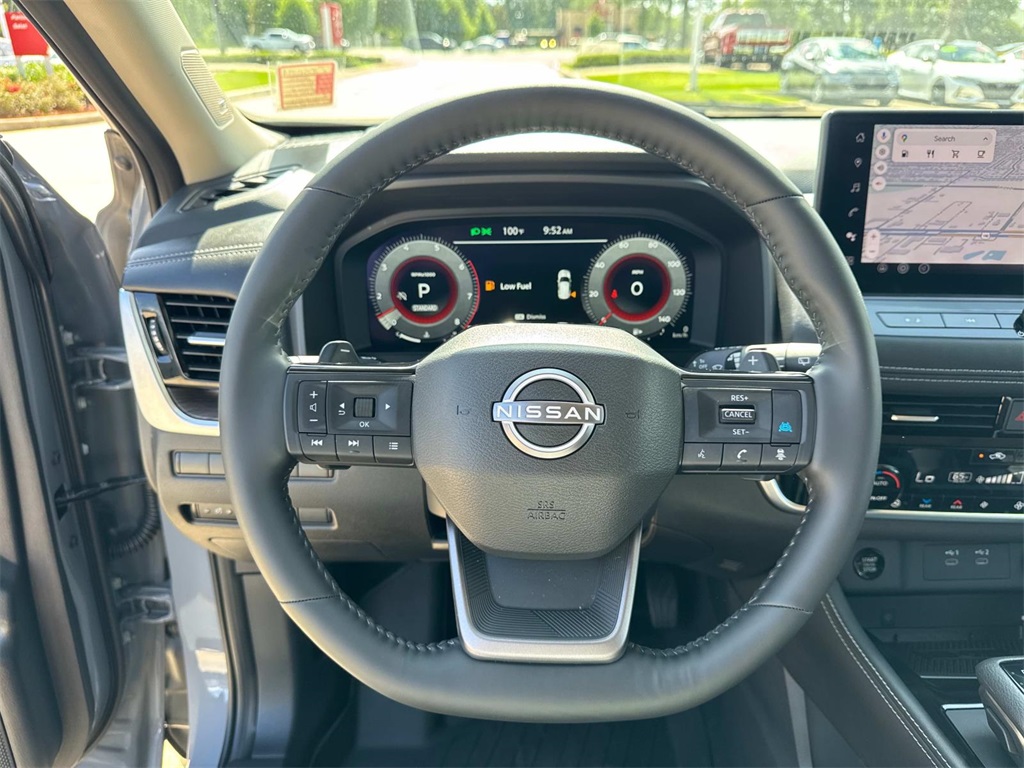 2025 Nissan Rogue Platinum photo 21