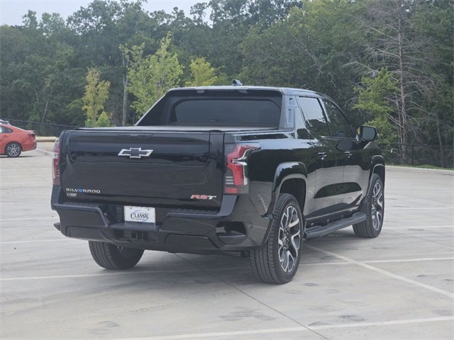 2024 Chevrolet Silverado EV RST photo 3