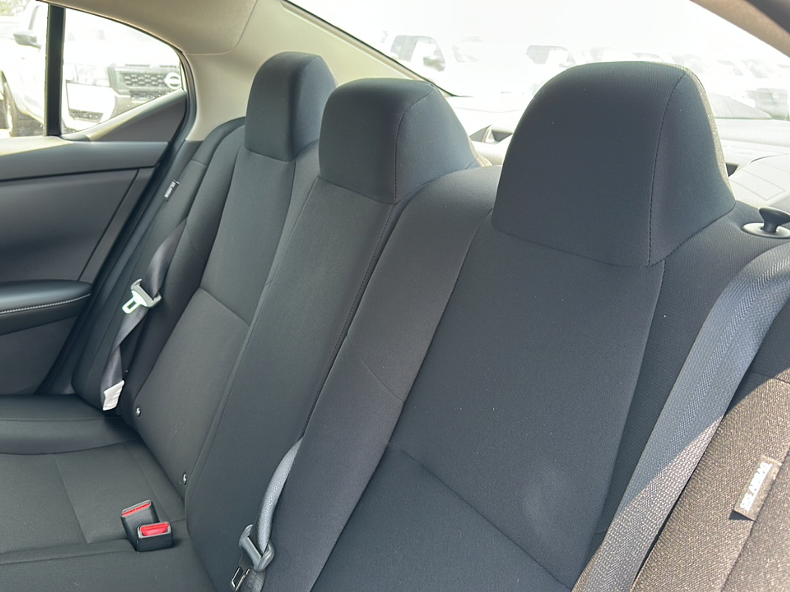2025 Nissan Sentra S photo 7