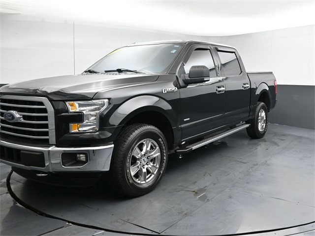 2015 Ford F-150 XLT photo 3