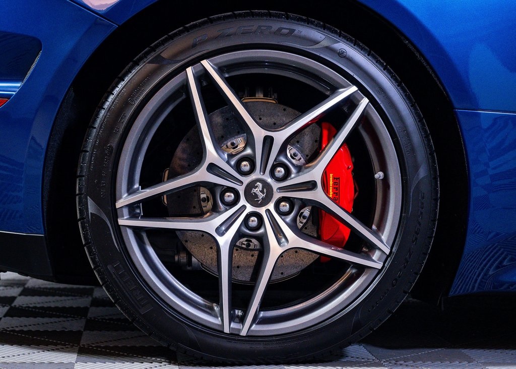 Certified Used 2017 Blu Abu Dhabi Metallic Ferrari T image 11