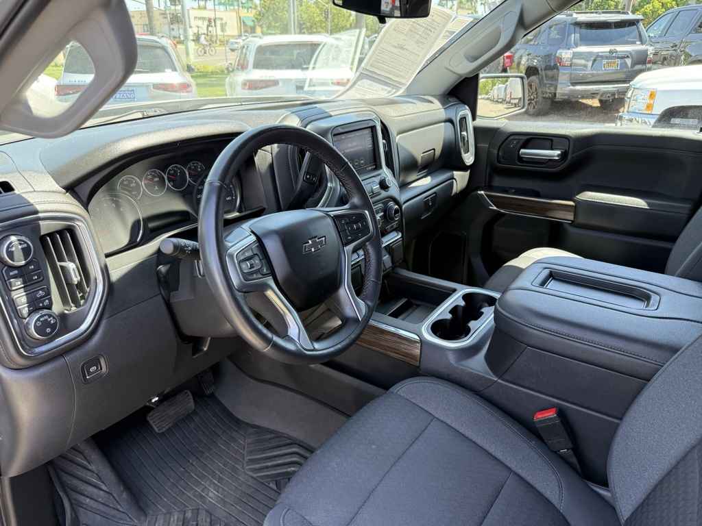 Used 2022 Silver Chevrolet LT Trail Boss image 13