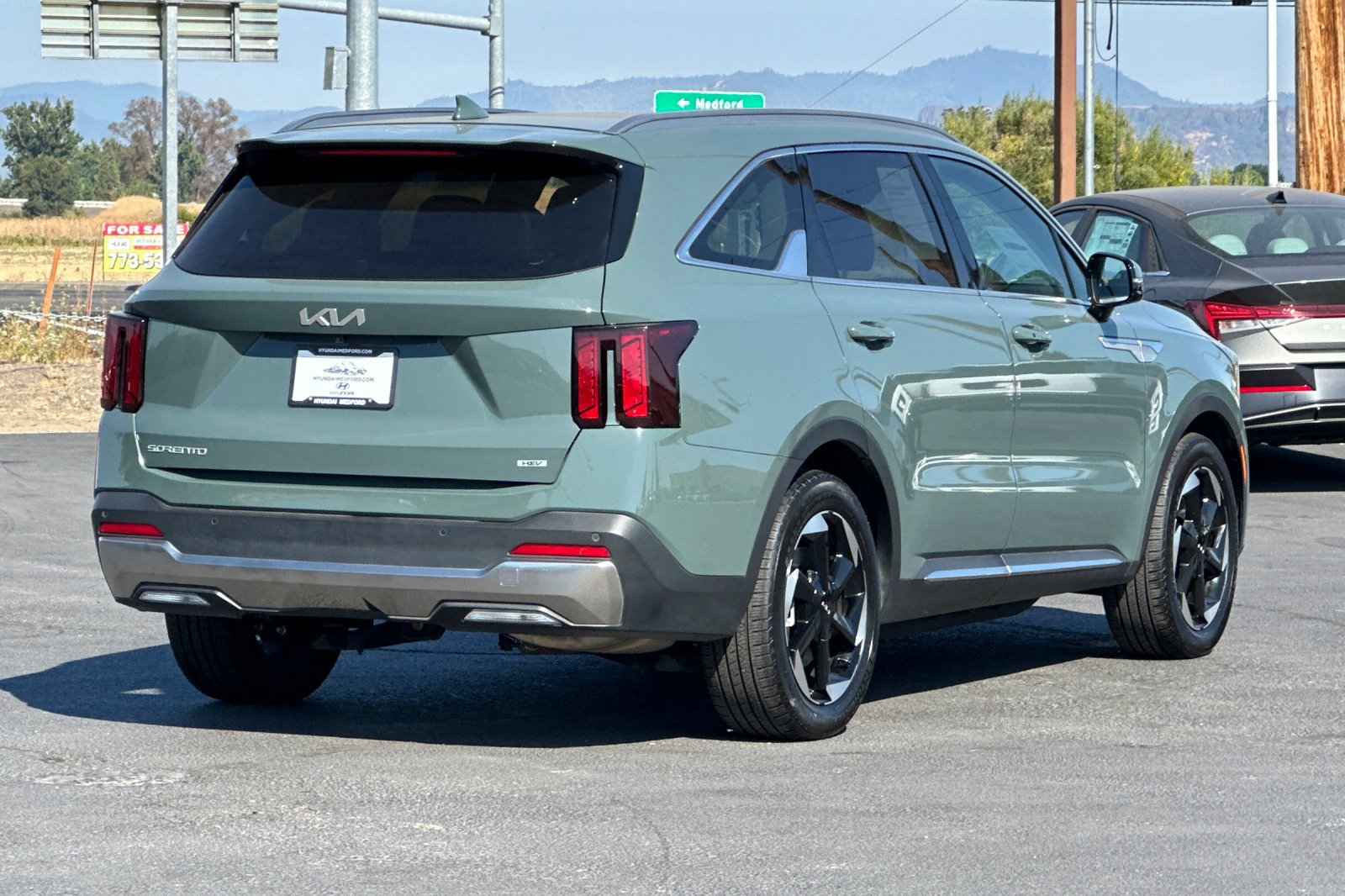 2025 Kia Sorento Hybrid EX photo 4