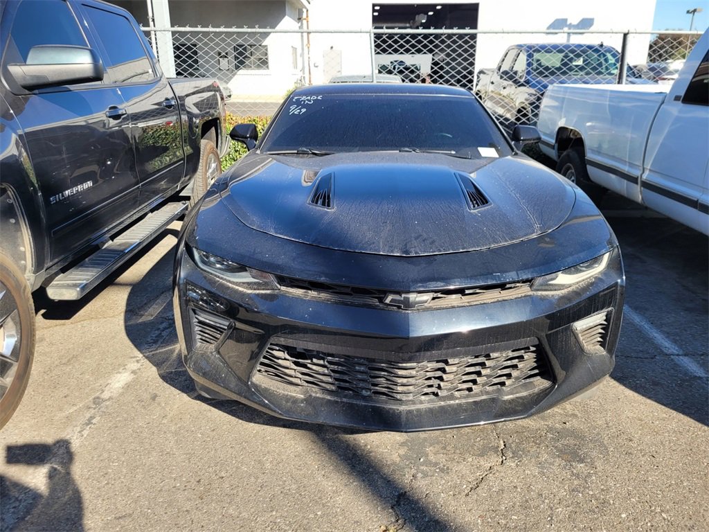 2017 Chevrolet Camaro 2SS photo 2