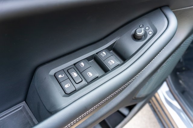2025 Jeep Grand Cherokee Laredo X photo 11