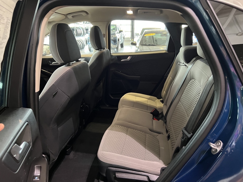 2020 Ford Escape SE photo 15