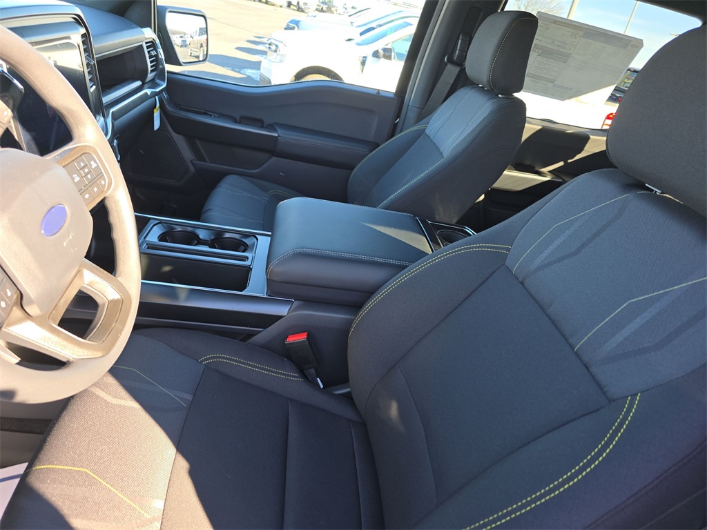2025 Ford F-150 STX photo 14