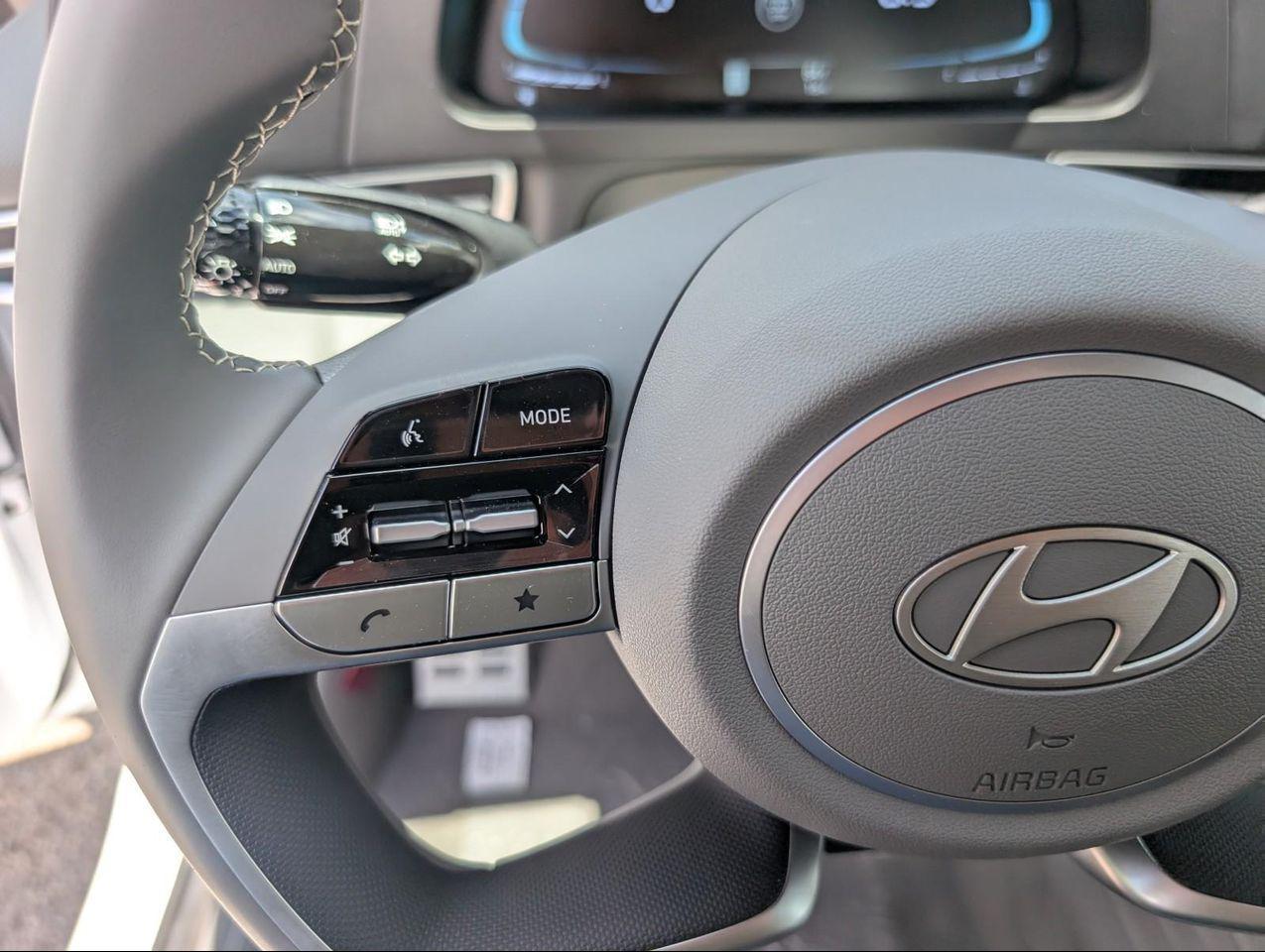 2025 Hyundai Elantra SEL Sport photo 15