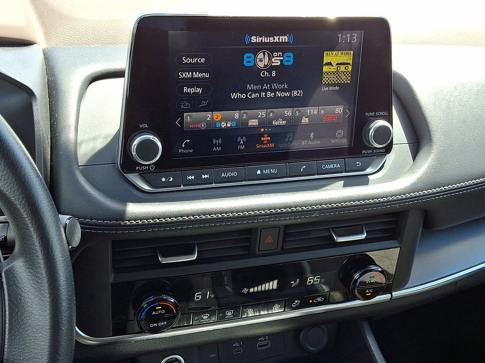 2023 Nissan Rogue SV photo 18