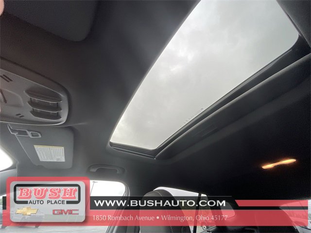 2025 Chevrolet Trax photo 14