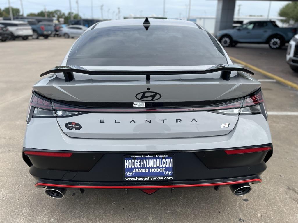 2025 Hyundai Elantra N Base photo 6
