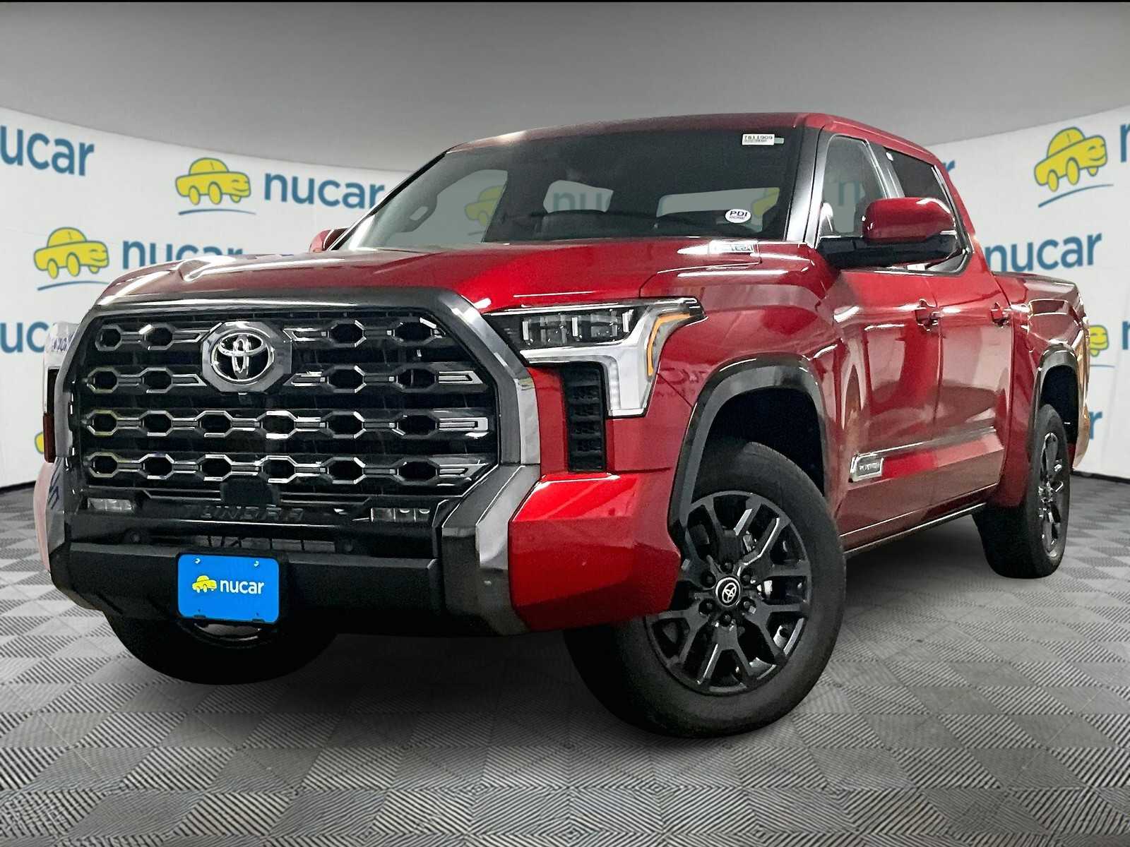 2025 Toyota Tundra Platinum CrewMax photo 3
