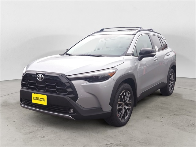 2026 Toyota Corolla Cross XLE's photo