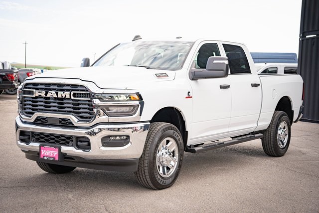 2025 Ram 2500 Tradesman photo 11