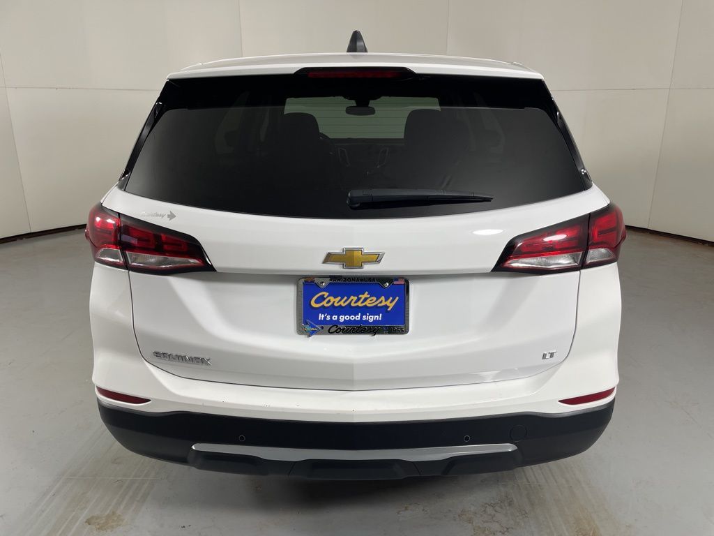 2024 Chevrolet Equinox LT photo 8