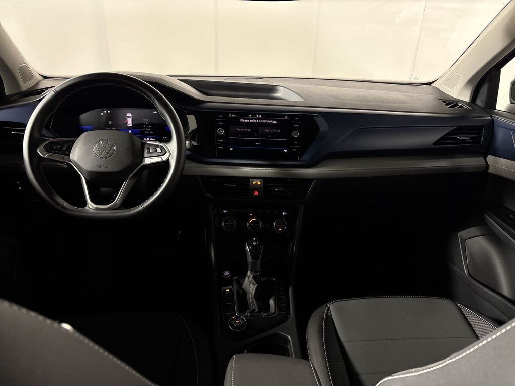2024 Volkswagen Taos SE photo 12