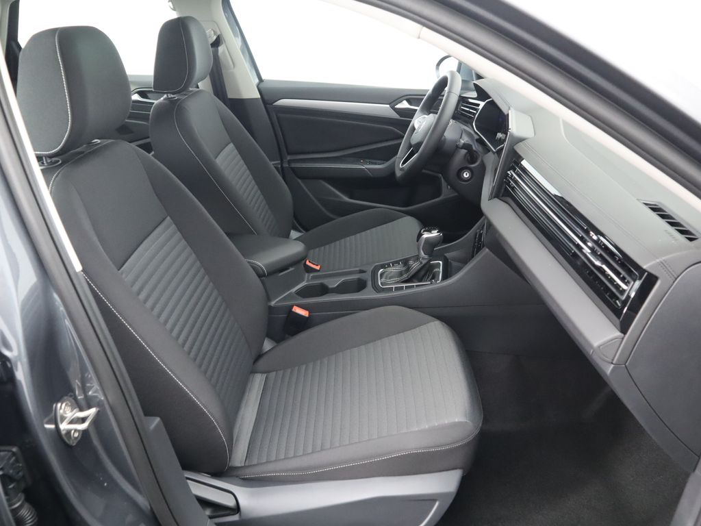 2025 Volkswagen Jetta 1.5T S photo 20