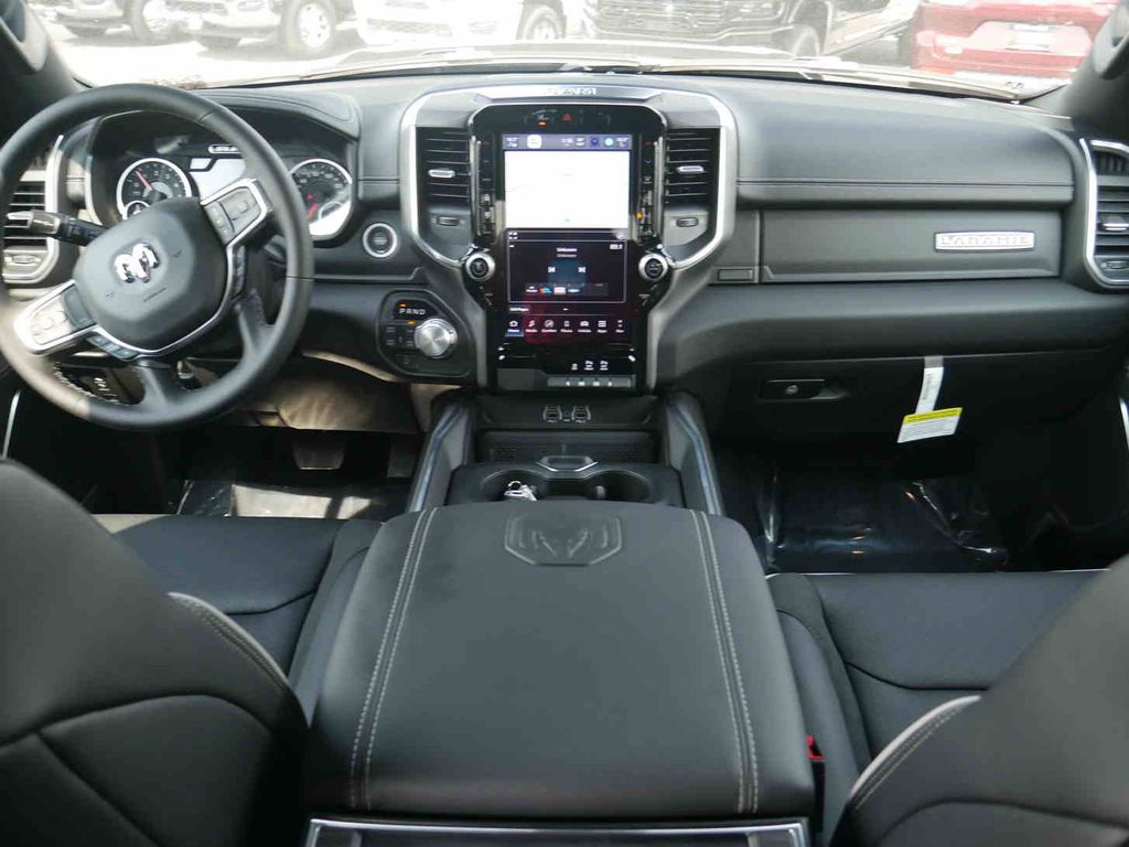 2026 Ram 1500 Laramie photo 4