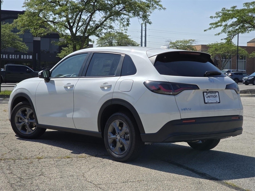 2026 Honda HR-V LX photo 6