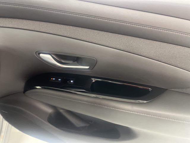 2025 Hyundai Tucson Limited photo 22