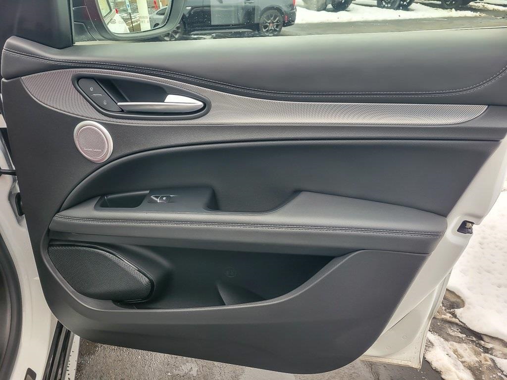 2024 ALFA ROMEO STELVIO - Image 22