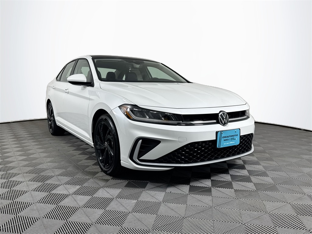 2025 Volkswagen Jetta 1.5T SE photo 3