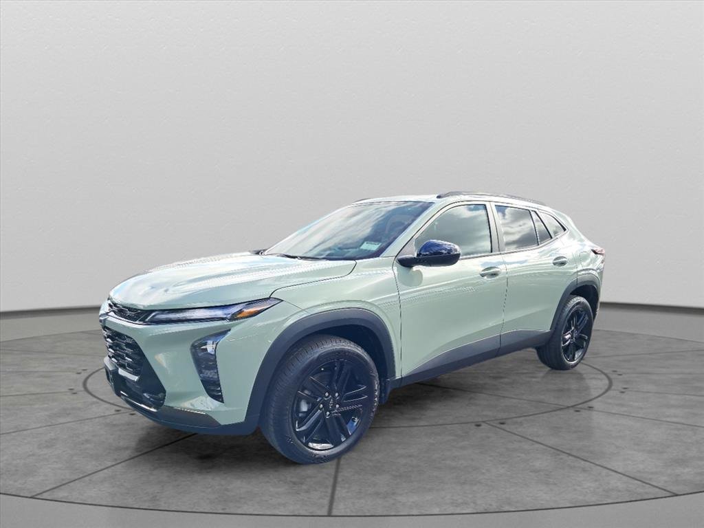 2025 Chevrolet Trax ACTIV photo 2