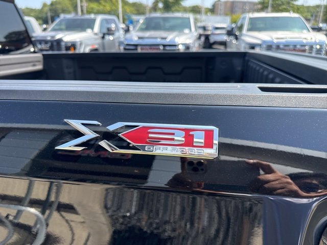 2025 Gmc Sierra 1500 SLT photo 28