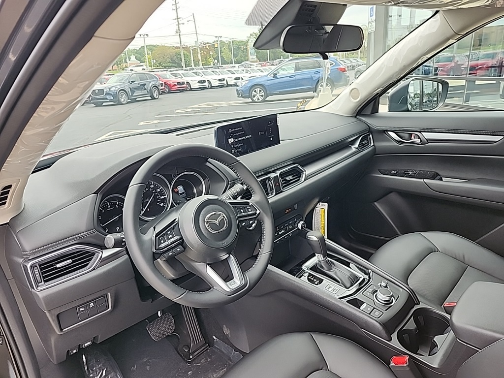 2025 Mazda CX-5 2.5 Select photo 3