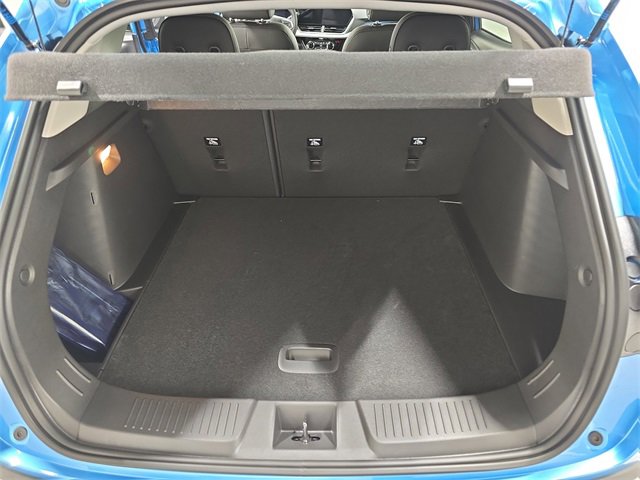 2025 Chevrolet Trax photo 12