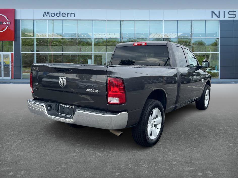 2024 Ram 1500 Classic SLT photo 5