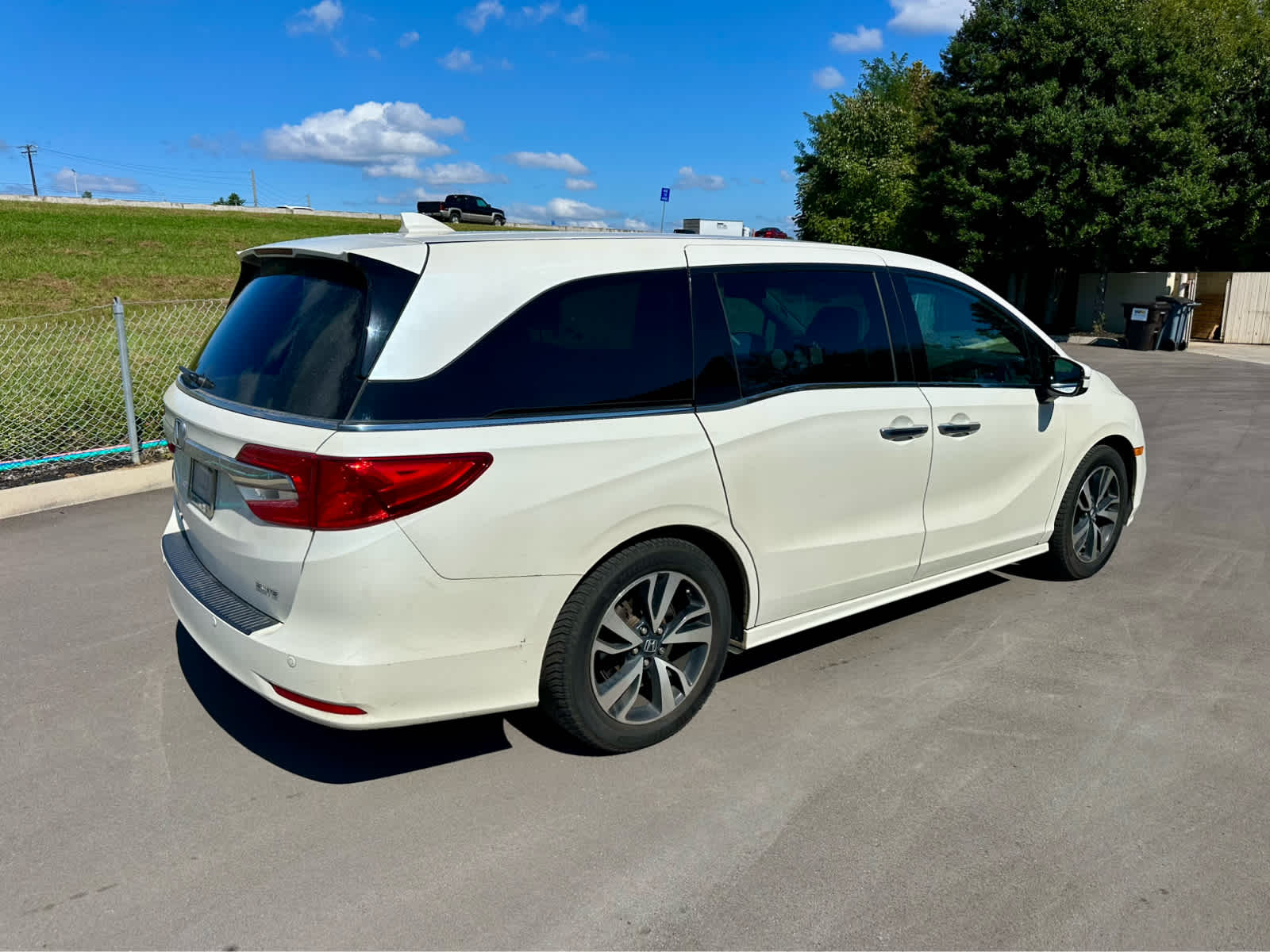 2018 Honda Odyssey Elite photo 4