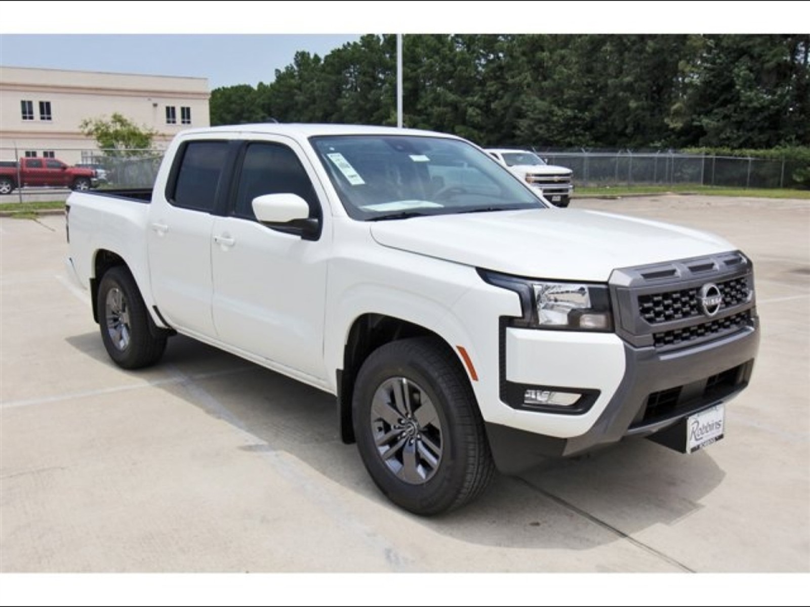 2025 Nissan Frontier Crew Cab SV White at Robbins Nissan