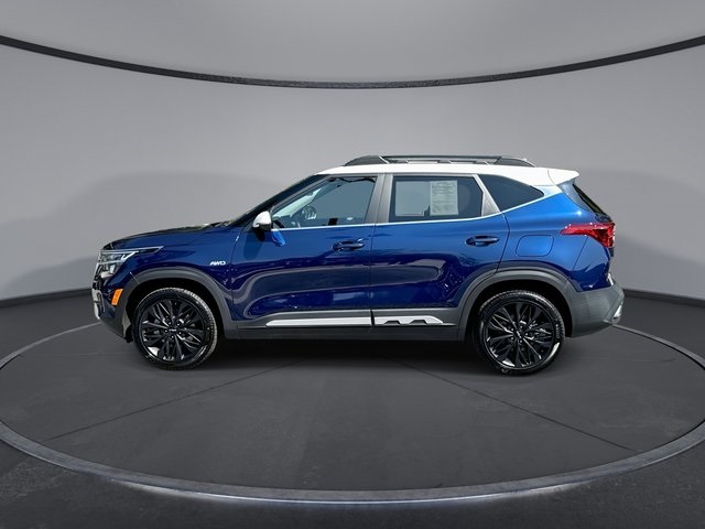 2023 Kia Seltos Nightfall Edition photo 4