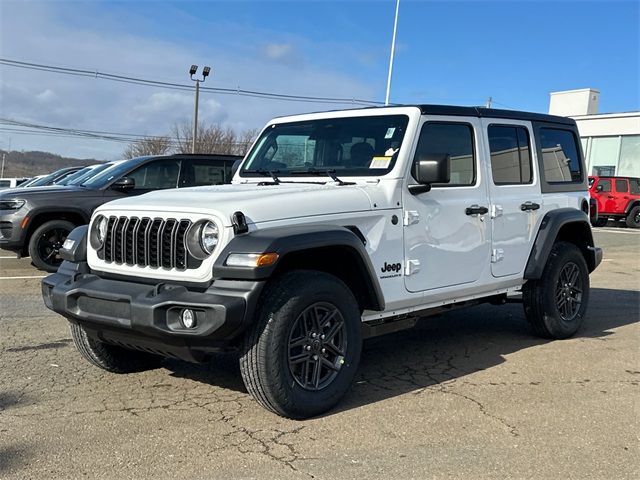 2026 Jeep Wrangler 4-Door Sport S's photo
