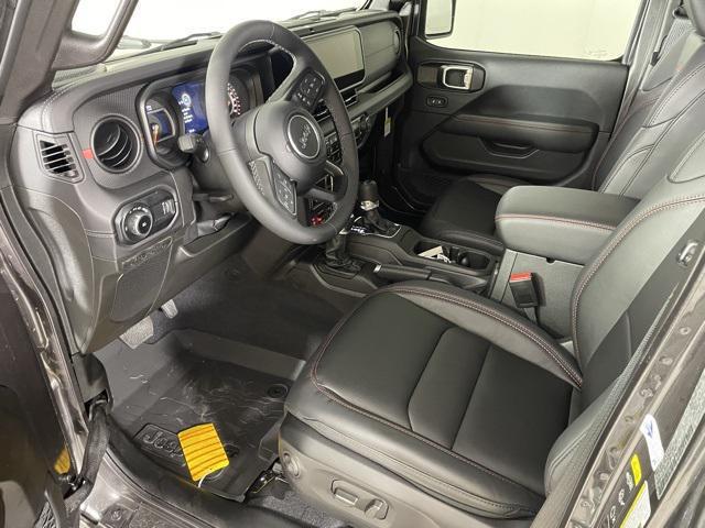 2025 Jeep Wrangler Rubicon X photo 22