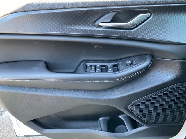 2025 Jeep Grand Cherokee Laredo photo 15
